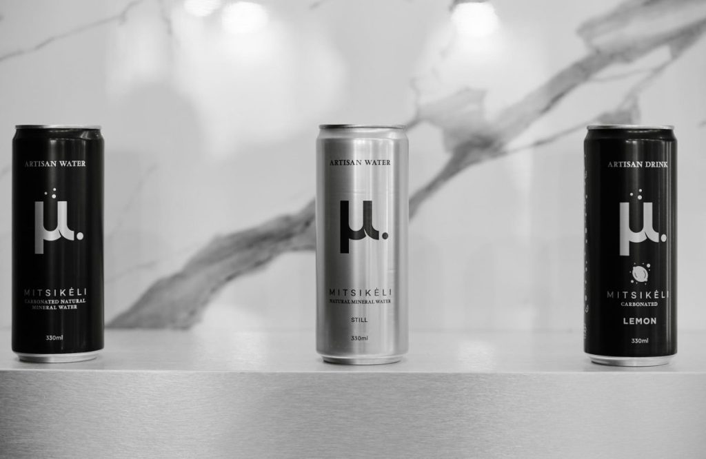 μ. Artisan Water στην έκθεση Xenia 2025: Το απόλυτο statement στην υψηλή φιλοξενία